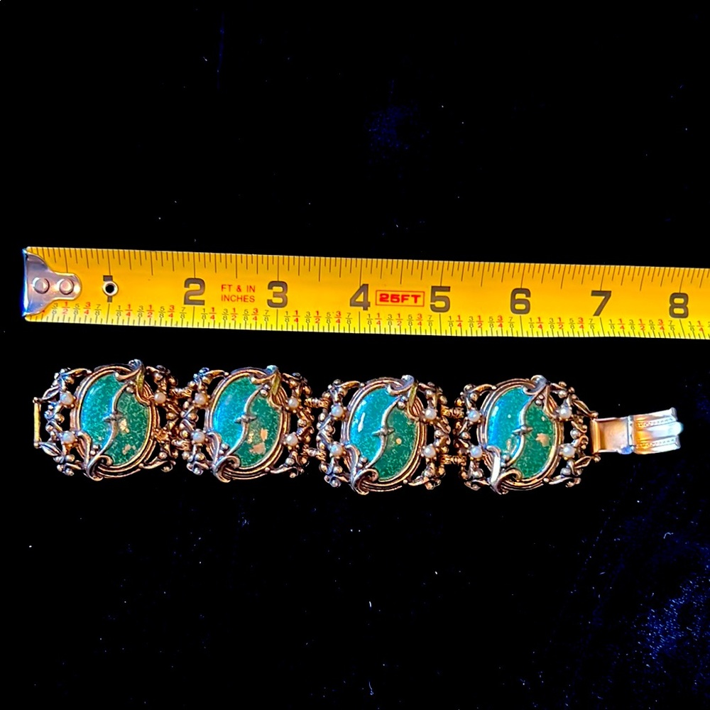 Stunning women’s Bracelet